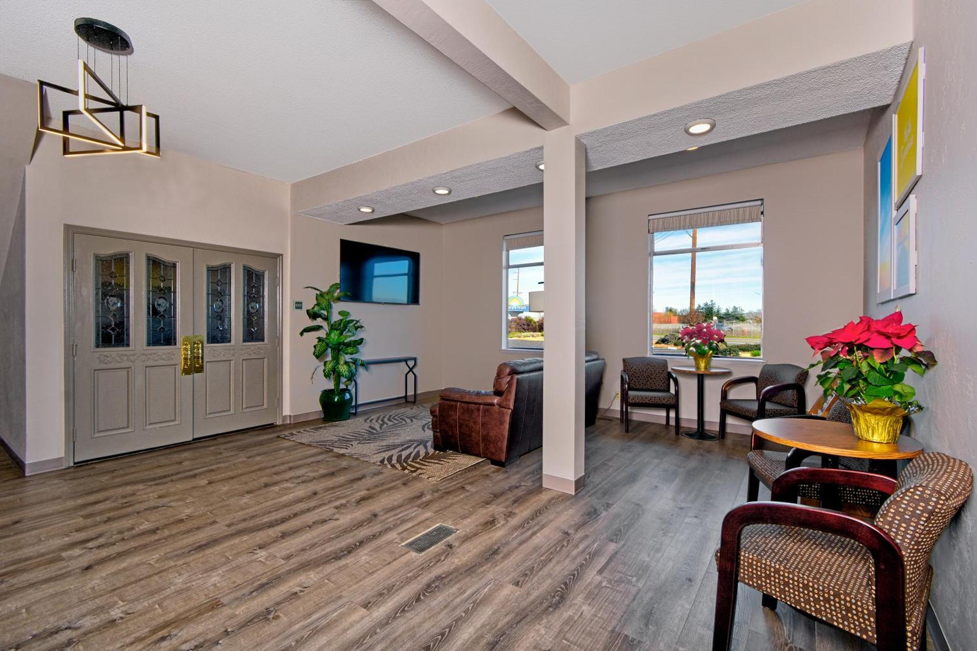 Days Inn By Wyndham Novato/San Francisco Bagian luar foto