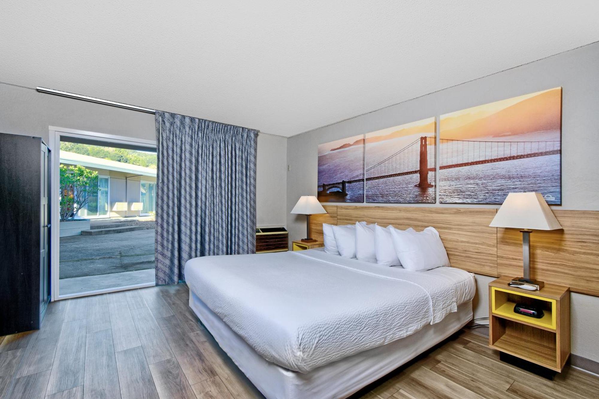 Days Inn By Wyndham Novato/San Francisco Bagian luar foto