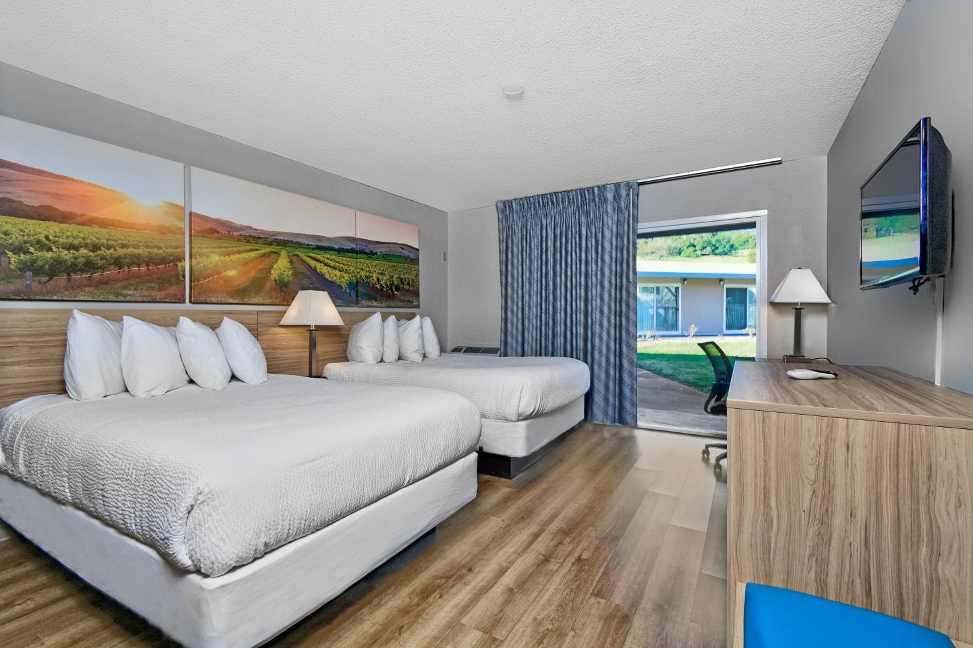 Days Inn By Wyndham Novato/San Francisco Bagian luar foto